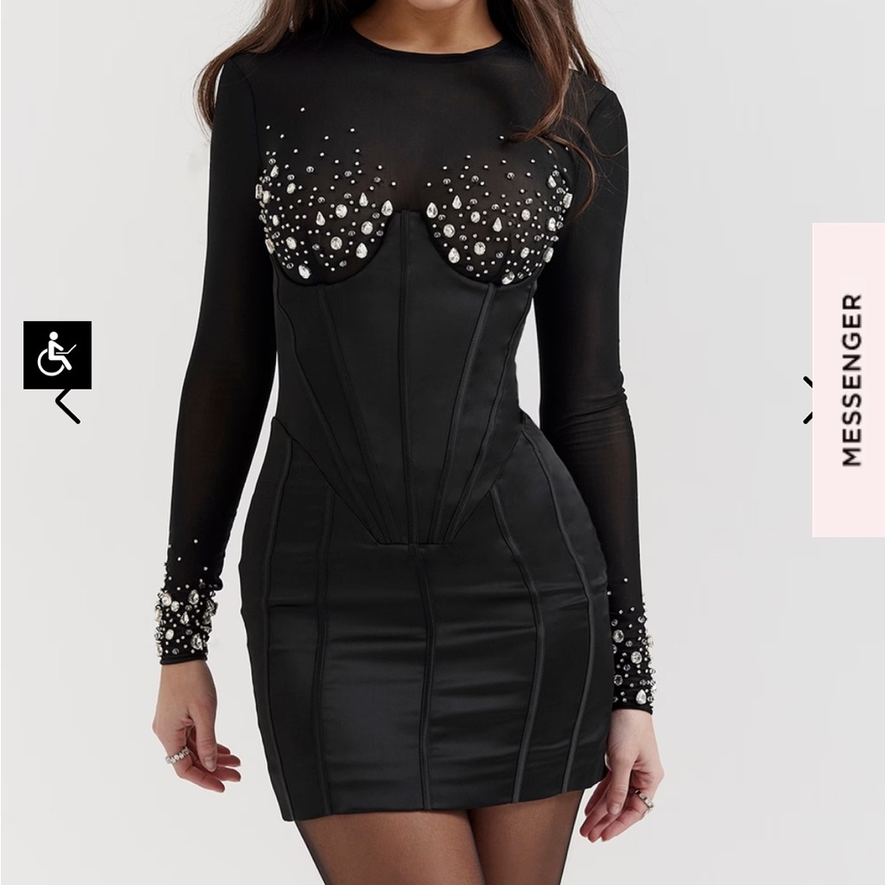 House of CB ANASTASIA